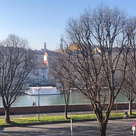 Apartamento Guesthost - Darsena & Navigli Cosy Flat *