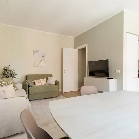 Guesthost - Darsena & Navigli Cosy Flat Daire *