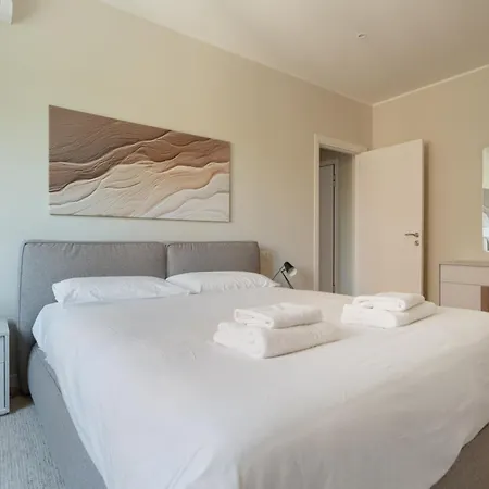 Daire Guesthost - Darsena & Navigli Cosy Flat