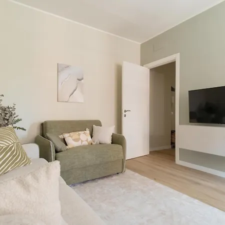 Guesthost - Darsena & Navigli Cosy Flat * Milano