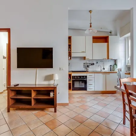Darsena & Navigli Cosy Flat 公寓 米兰
